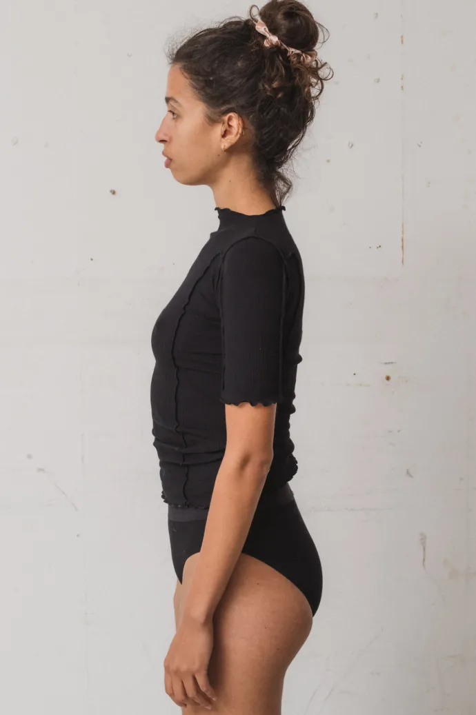 Baserange - Omato 3/4 Tee - Black