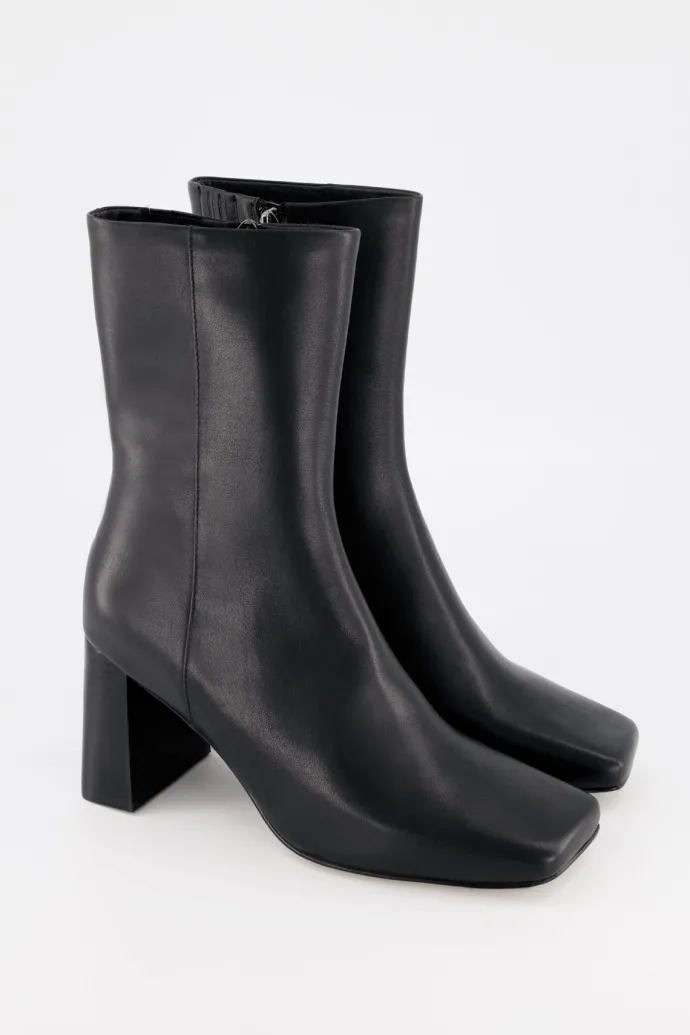Bronwyn - Max Boot - Black