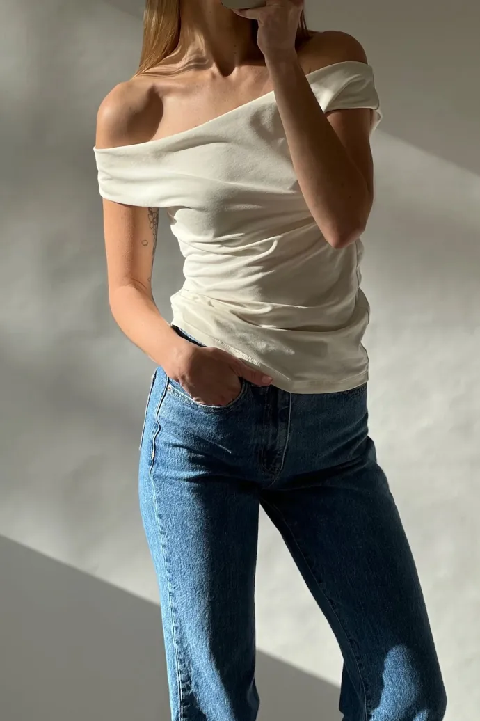 Dominique Healy - Vera Tee - Ivory
