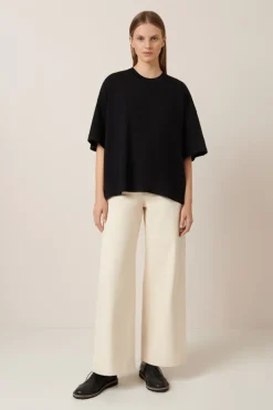 Kowtow - Oversized Boxy Tee - Black