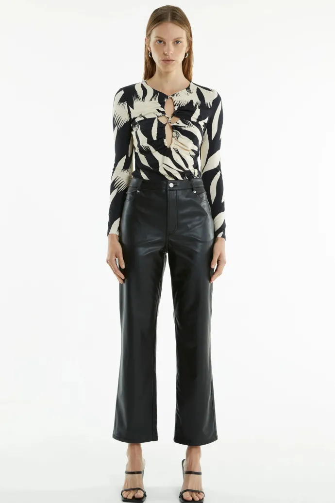 Third Form - Vagabond PU Jean - Black